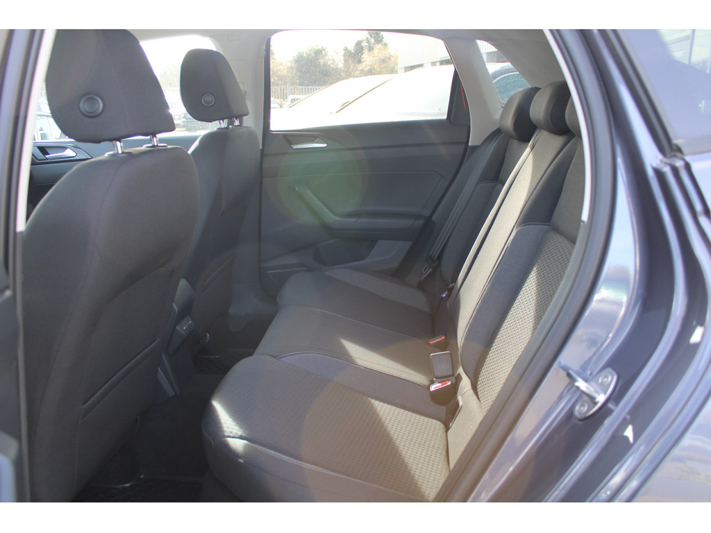 Polo 1.0l TSI Active *TravelAssist,LED,APP,2-ZonenKlim*