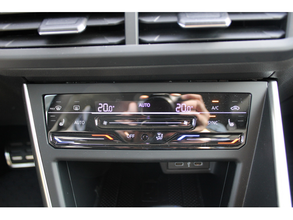 Polo 1.0l TSI Active *TravelAssist,LED,APP,2-ZonenKlim*