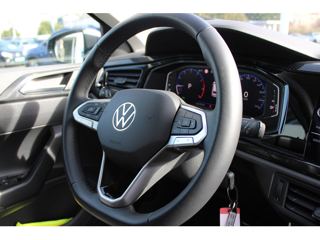 Polo 1.0l TSI Active *TravelAssist,LED,APP,2-ZonenKlim*