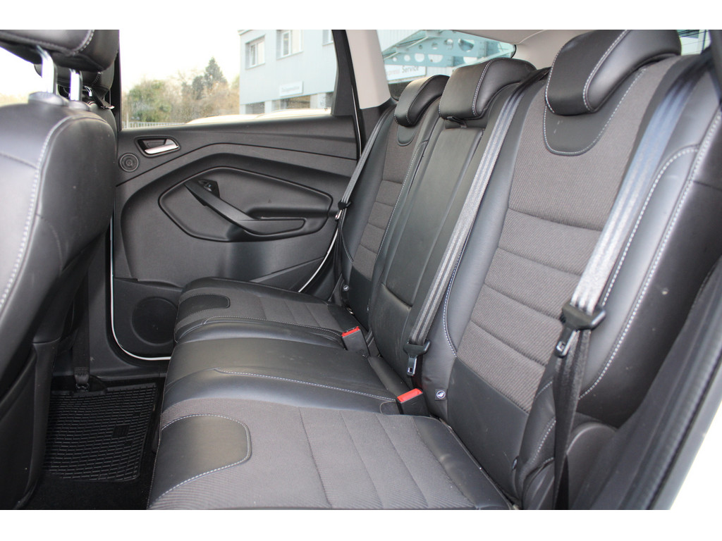 Kuga 2.0 l Individual *Gewerbe/Export*Multimedia,LED,2-ZonenKlima*