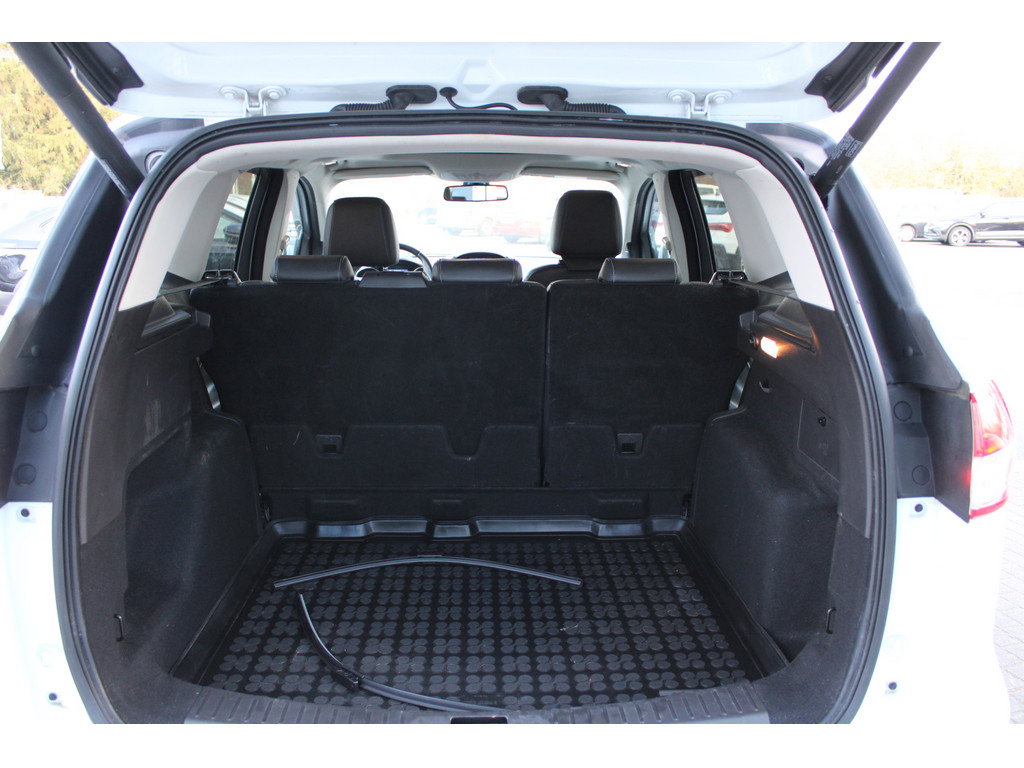 Kuga 2.0 l Individual *Gewerbe/Export*Multimedia,LED,2-ZonenKlima*