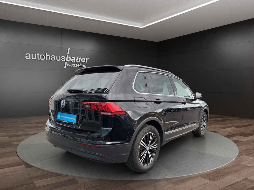 Tiguan 1.5 TSI IQ.DRIVE *Business-Paket,NAV,AHK,Standheizung,R.Kam