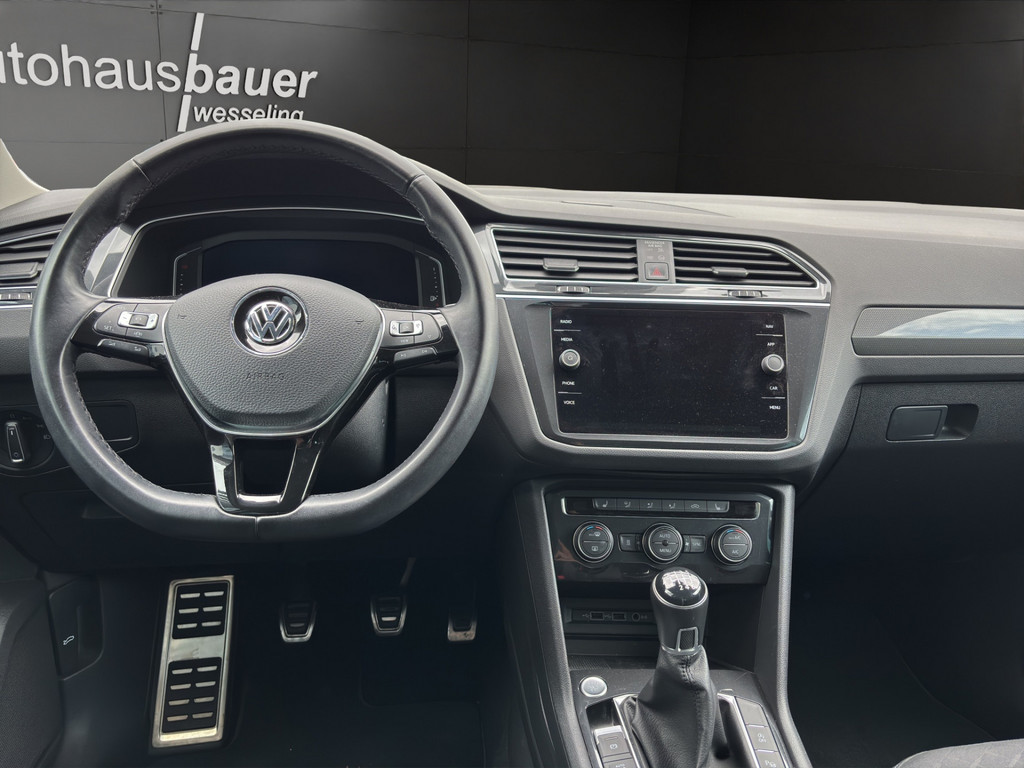 Tiguan 1.5 TSI IQ.DRIVE *Business-Paket,NAV,AHK,Standheizung,R.Kam