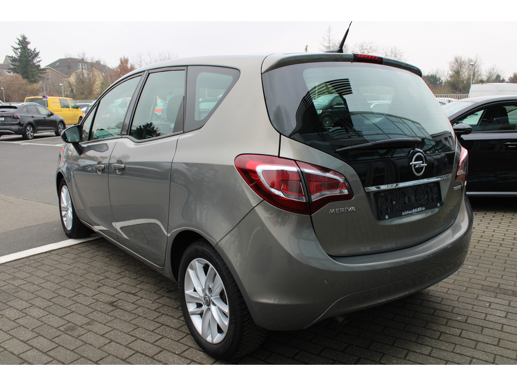 Meriva B 1.4 Turbo drive *LED*