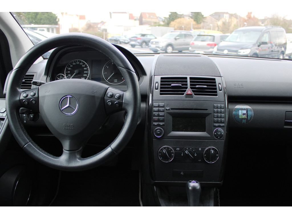 A 180 A 180 Elegance Special Edition * Gewerbe/Export *