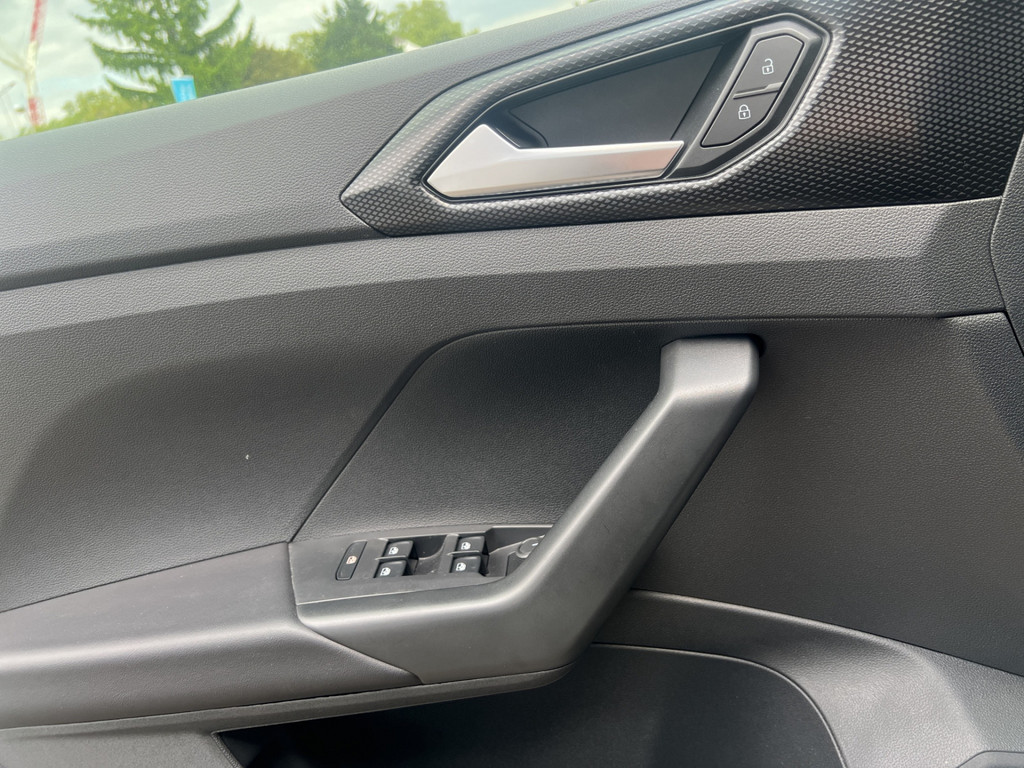 T-Cross 1.0l TSI Life *ACC, APP, 2ZonenKlima, IsoFix*