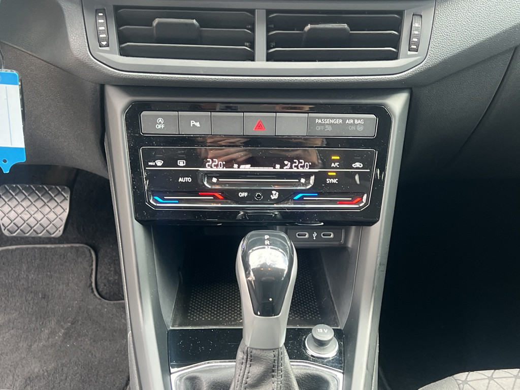 T-Cross 1.0l TSI Life *ACC, APP, 2ZonenKlima, IsoFix*