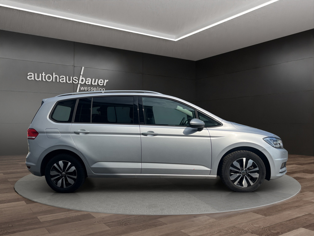 Touran 1.5 TSI Move *LED, CarPlay, NAV,AHK*