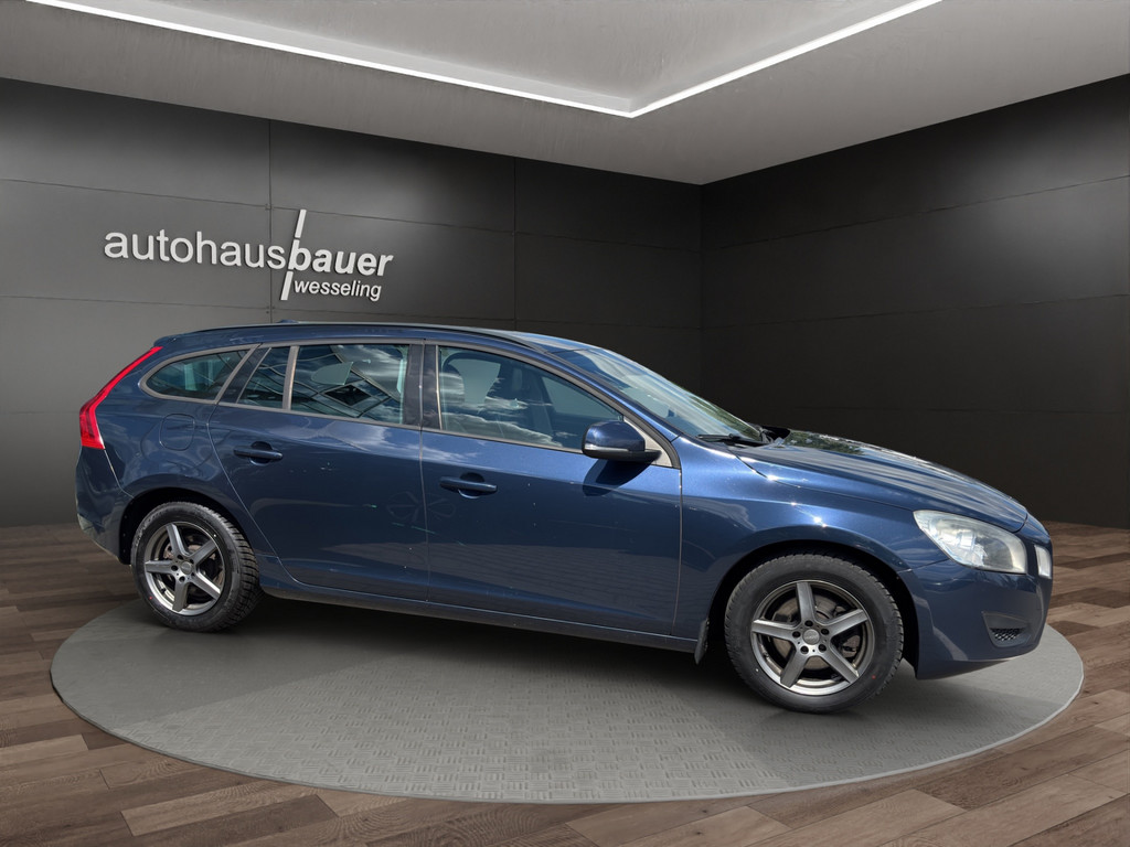 V 60 1.6 D Drive Kinetic