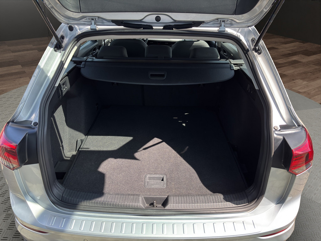 Golf VIII Variant 2.0 TDI Basis*APP, LED, Klima, StartStopp*