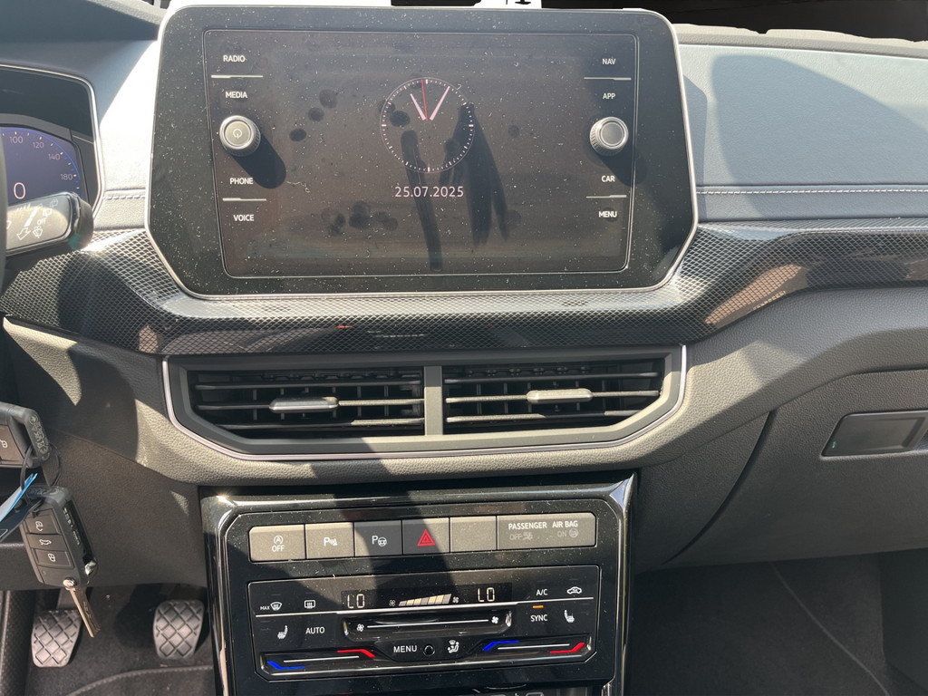 T-Cross 1.0 TSI Style *NAV,R.Kam,APP,ACC,2-ZonKlima,MatrixLED,SHZ,Assi