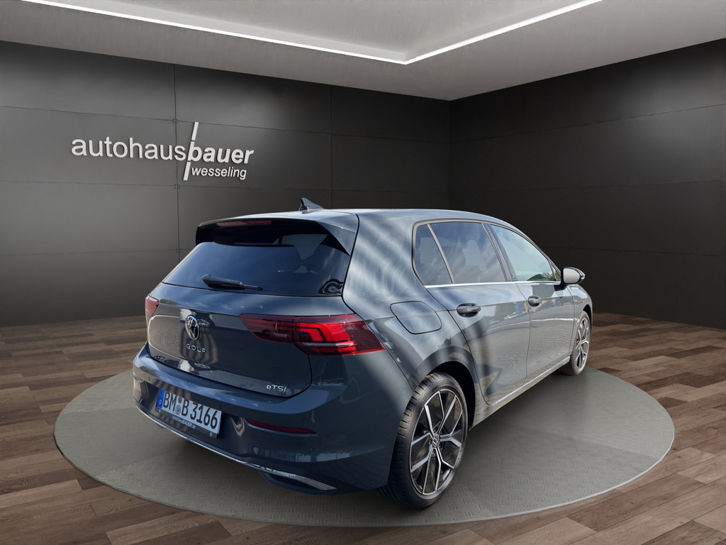 Golf VIII 1.5 eTSI 110 kW Edition 50