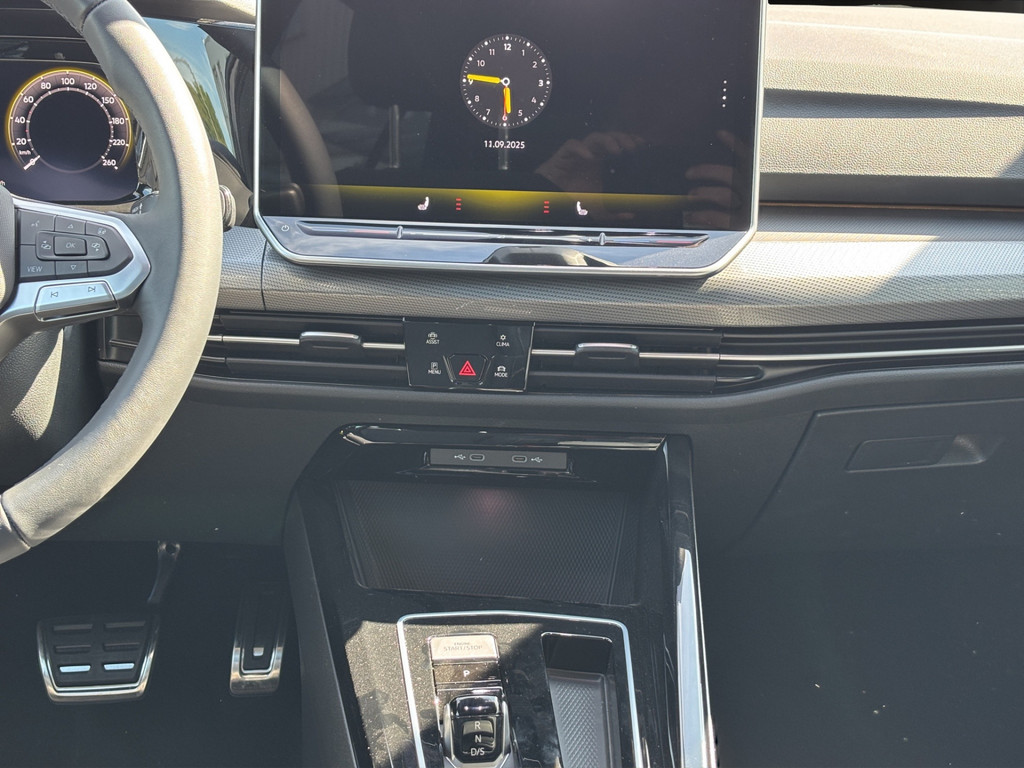 Golf VIII 1.5 eTSI 110 kW Edition 50