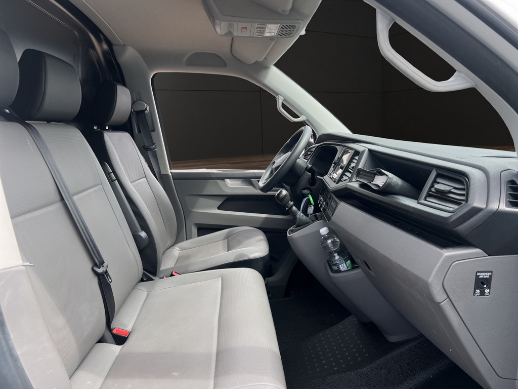 T6.1 Transporter Kasten 2.0l TDI Lang *PDC, Klima, AHK-Vorrichtung, St