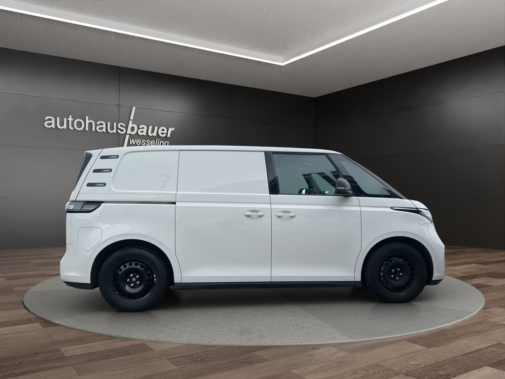 ID.Buzz 150 kW *RKamera, ACC, APP, LED, SHZ*