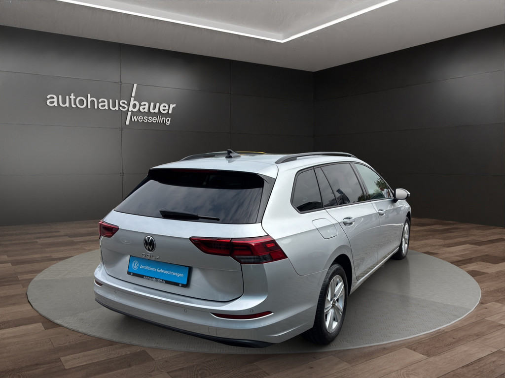 Golf VIII Variant 1.0 TSI Life *NAV,ACC,SHZ,LED,APP,LHZ,Keyless,Sr