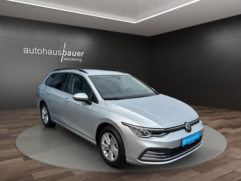 Golf VIII Variant 1.0 TSI Life *NAV,ACC,SHZ,LED,APP,LHZ,Keyless,Sr