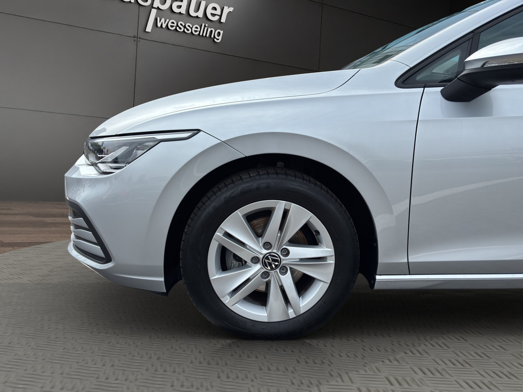 Golf VIII Variant 1.0 TSI Life *NAV,ACC,SHZ,LED,APP,LHZ,Keyless,Sr