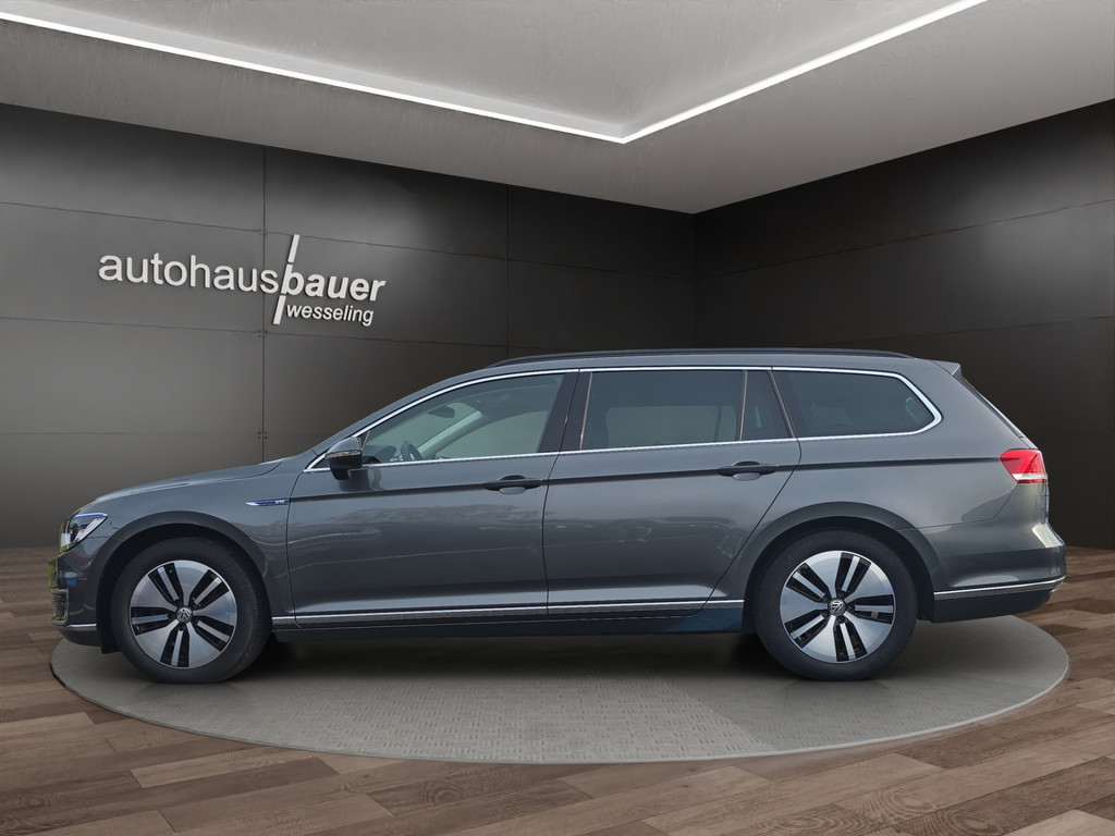 Passat Variant 1.4 TSI GTE Hybrid Plug In *NAV,R.Kamera,ACC,3-ZonenKli