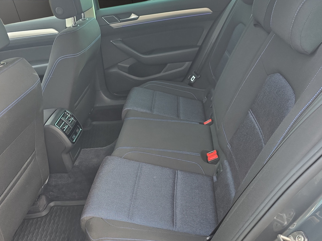 Passat Variant 1.4 TSI GTE Hybrid Plug In *NAV,R.Kamera,ACC,3-ZonenKli