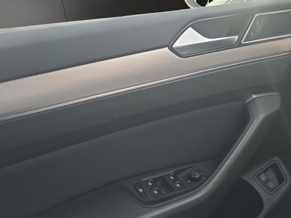 Passat Variant 1.4 TSI GTE Hybrid Plug In *NAV,R.Kamera,ACC,3-ZonenKli