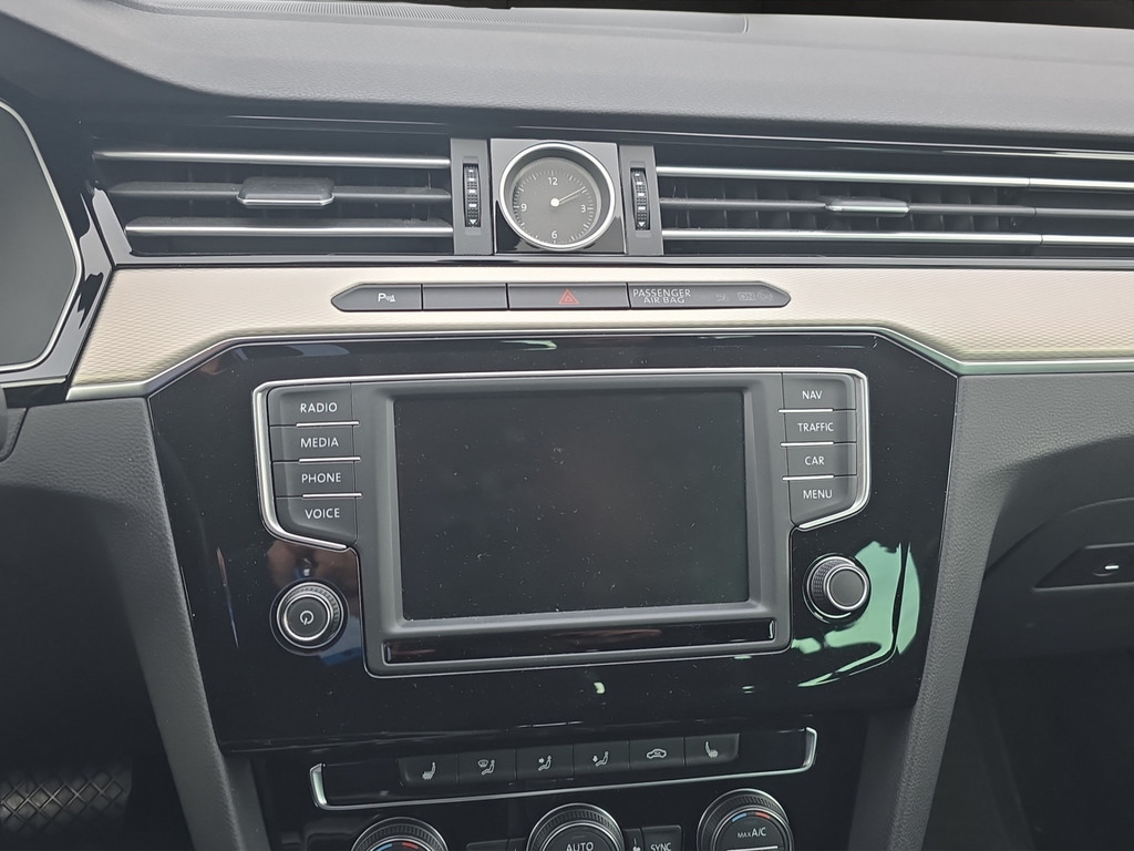 Passat Variant 1.4 TSI GTE Hybrid Plug In *NAV,R.Kamera,ACC,3-ZonenKli