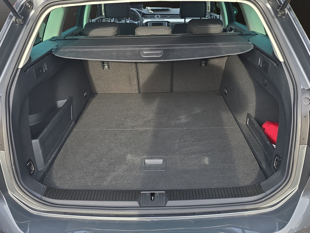 Passat Variant 1.4 TSI GTE Hybrid Plug In *NAV,R.Kamera,ACC,3-ZonenKli