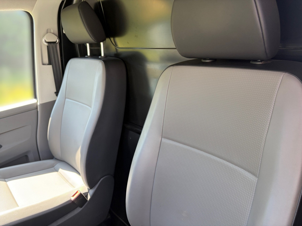 Transporter Kasten FWD