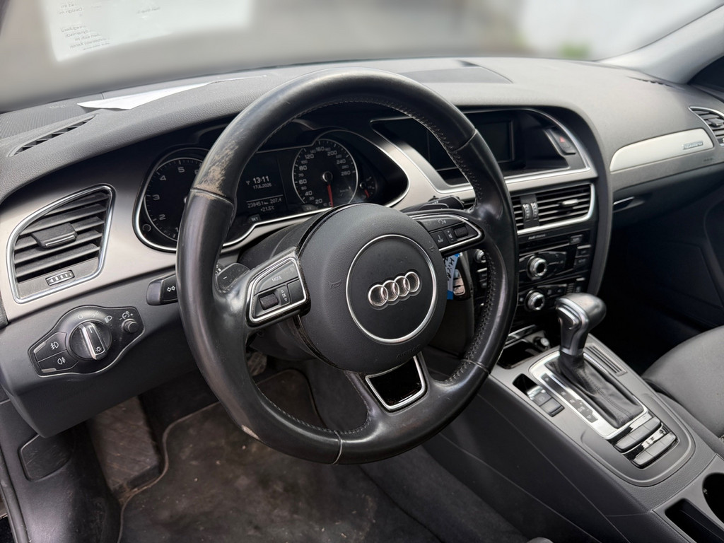 A4 3.0 TFSI Ambition quattro *XenonPlus,Glas-Schiebe/Ausstalldach,Klim