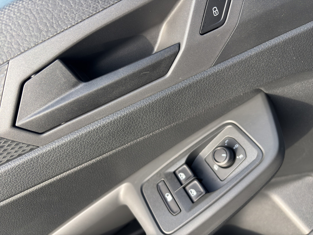 NFZ Caddy Cargo Motor: 2,0 l TDI EU6 SCR 75 kW Getriebe: 6-Gang-Schalt