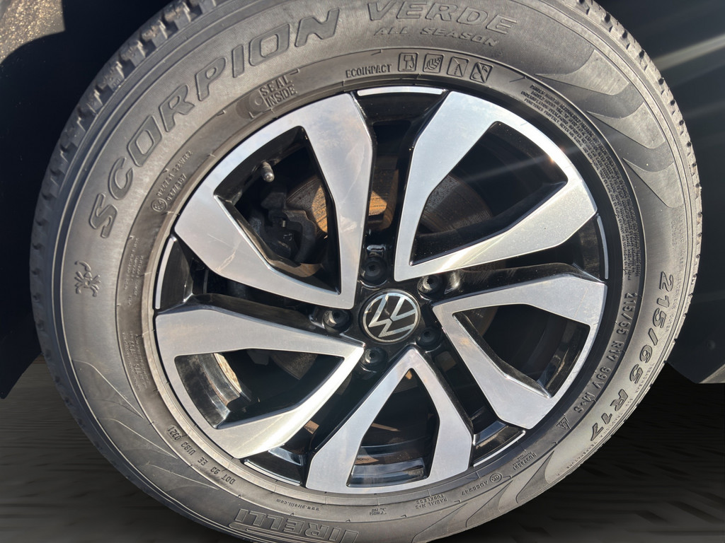 Tiguan 1.5 TSI Active *NAV,Standheiz.,SHZ,APP,Dig.Cockpit,LED,3Z-K