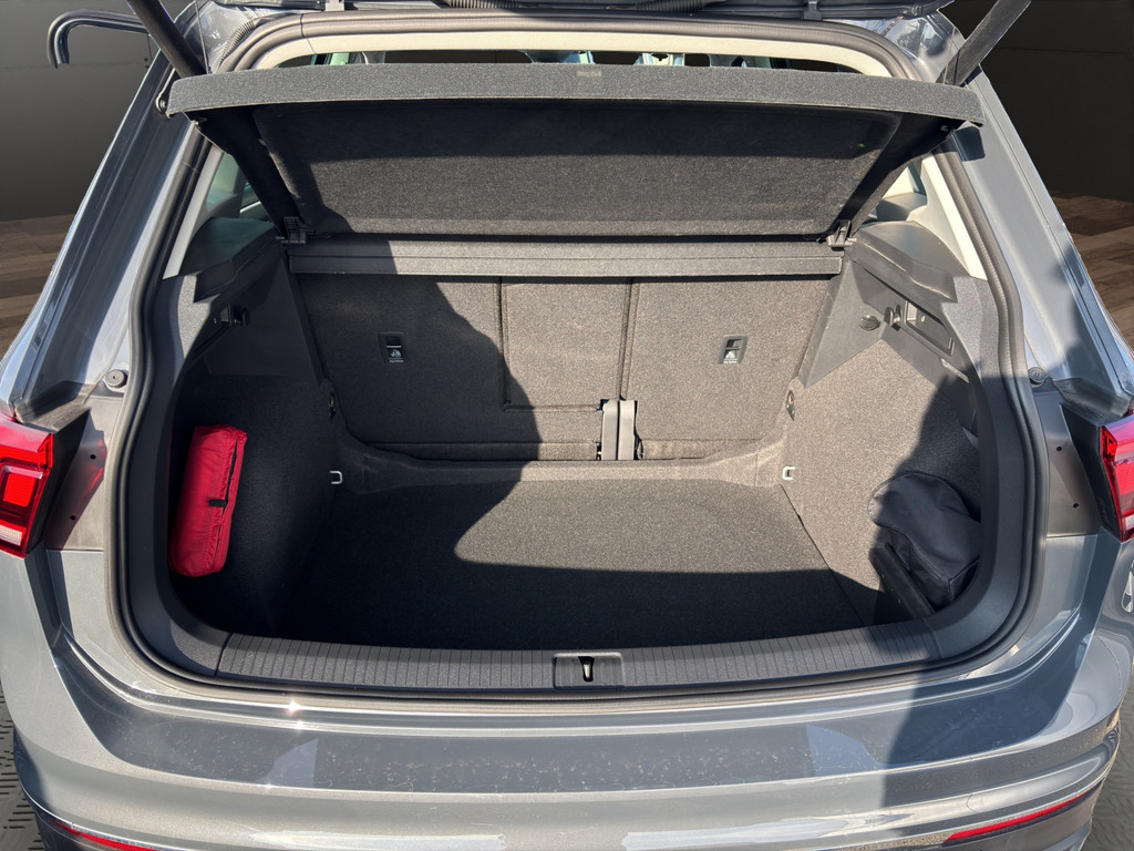 Tiguan 1.5 TSI Active *NAV,Standheiz.,SHZ,APP,Dig.Cockpit,LED,3Z-K