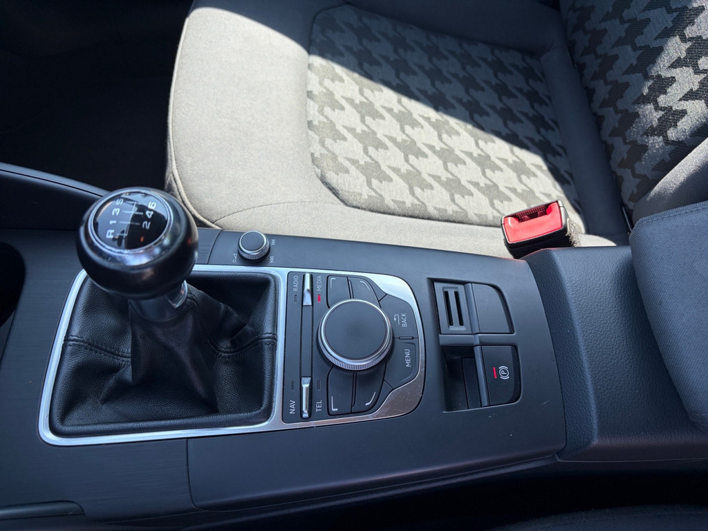 A3 1.6 TDI Attraction