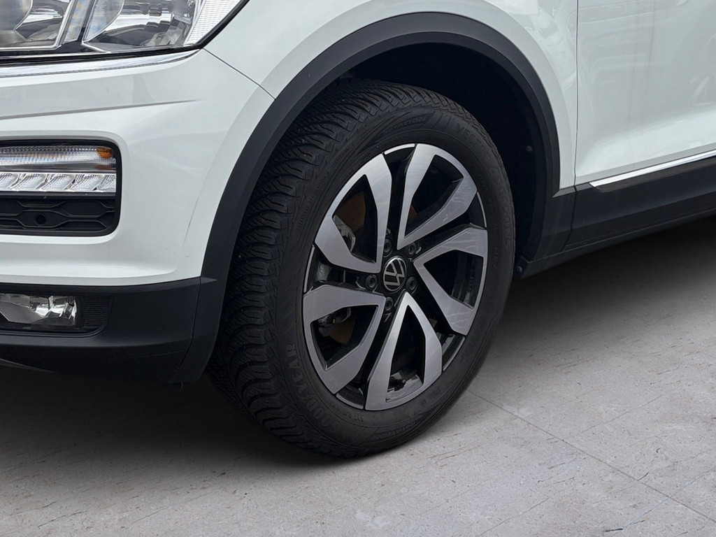 T-Roc 1.0 TSI Active *NAV,SHZ,ACC,APP,2-*ZonenKlima*
