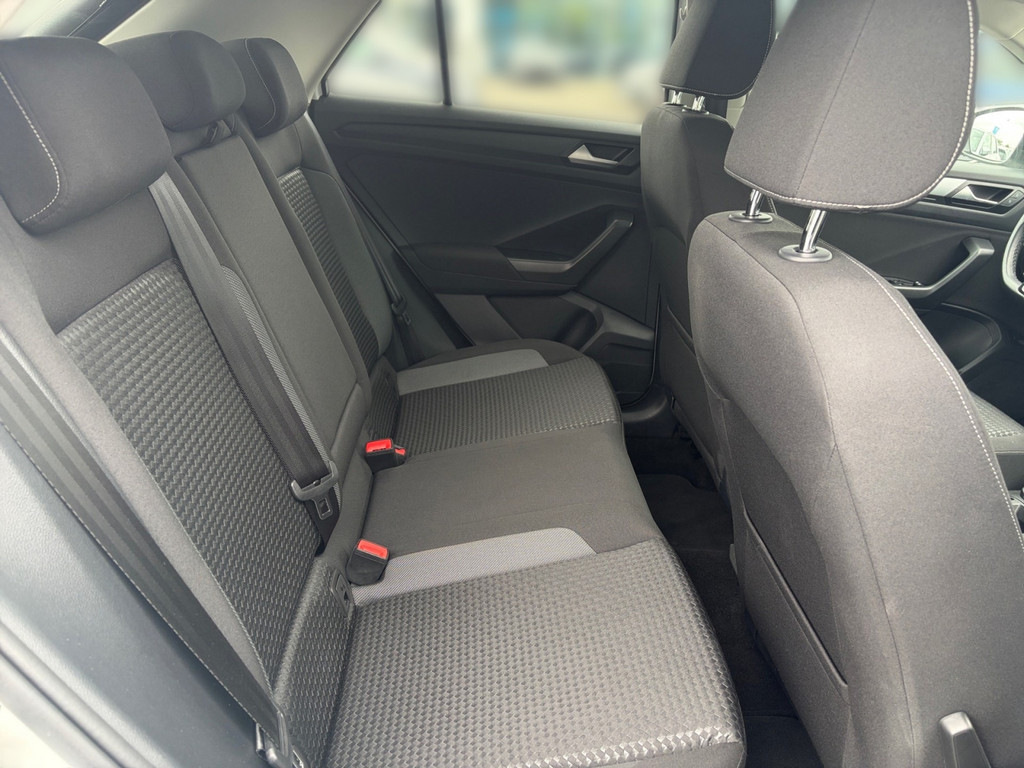 T-Roc 1.0 TSI Active *NAV,SHZ,ACC,APP,2-*ZonenKlima*