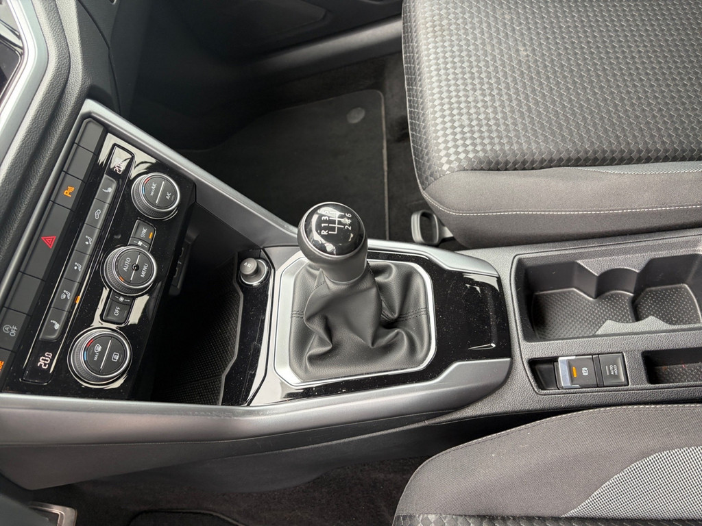 T-Roc 1.0 TSI Active *NAV,SHZ,ACC,APP,2-*ZonenKlima*