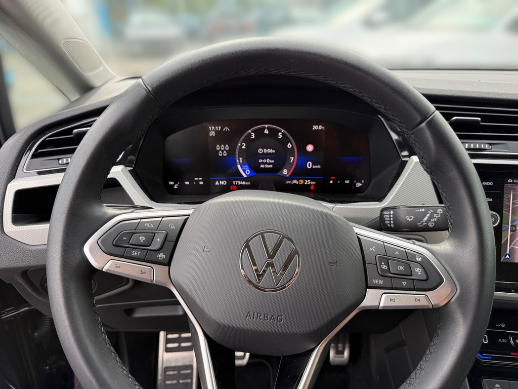 Touran 1.5 TSI MOVE *NAV,R.Kam,ACC,APP,7-Sitze*