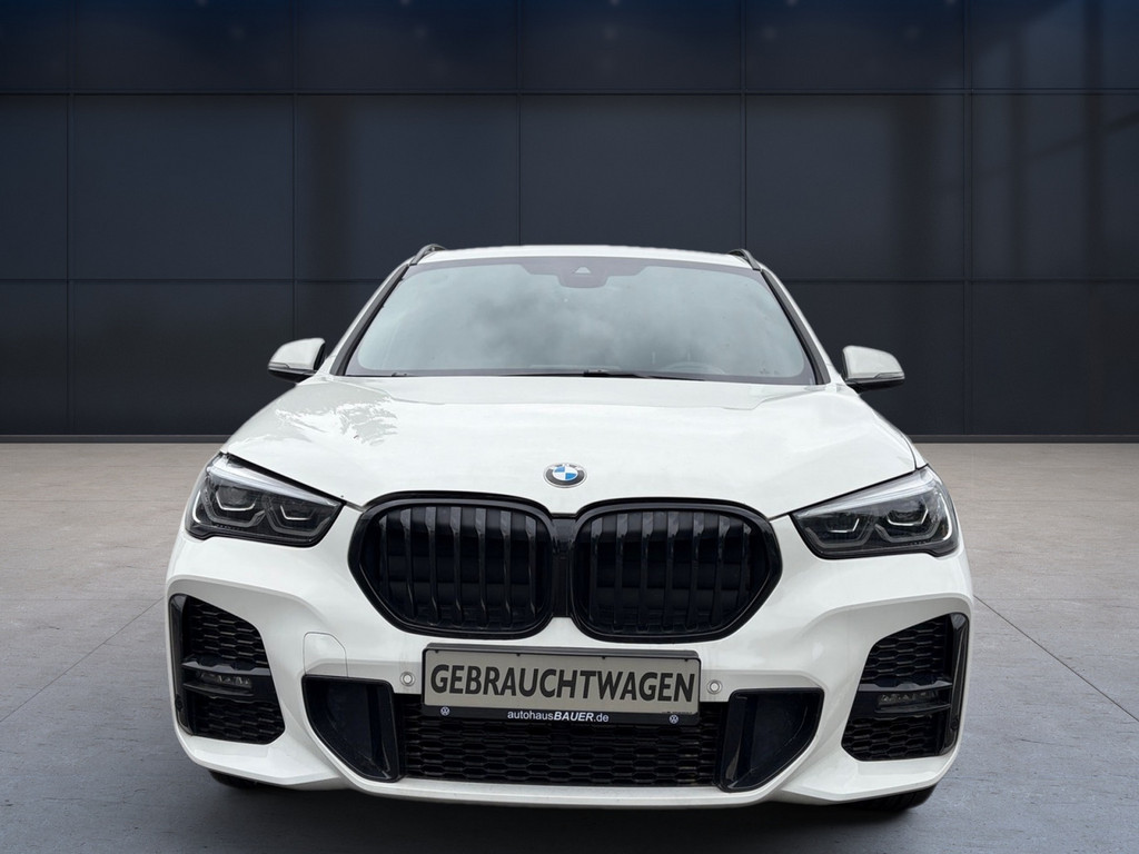 X1 xDrive 20 i M Sport