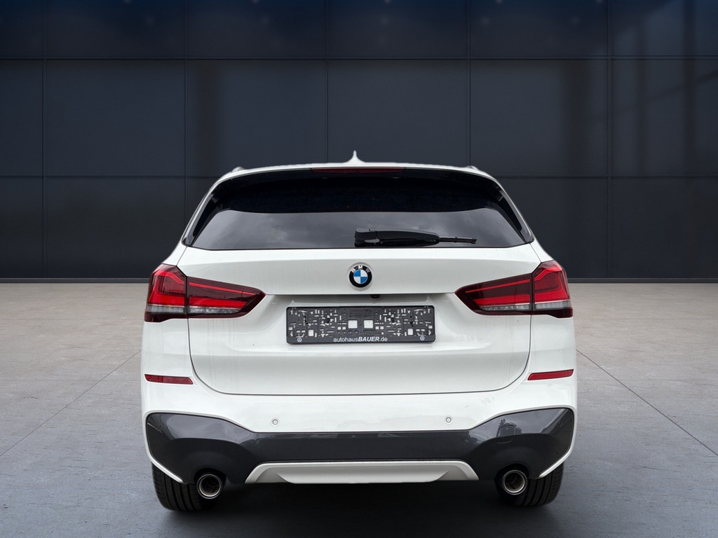 X1 xDrive 20 i M Sport