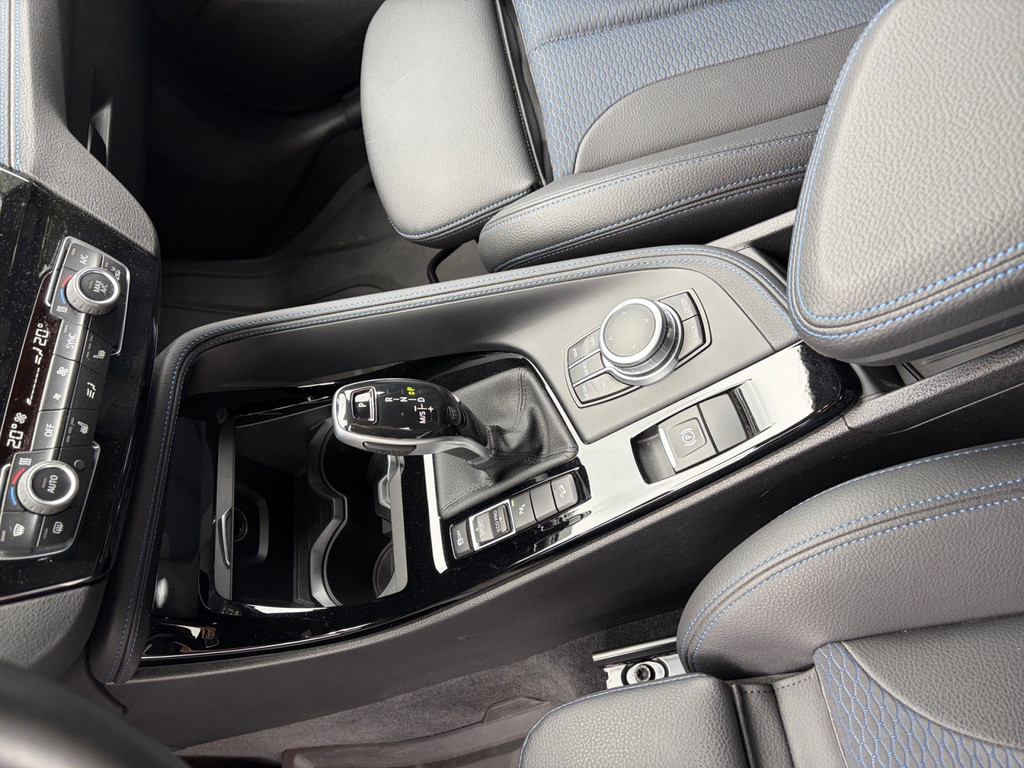 X1 xDrive 20 i M Sport