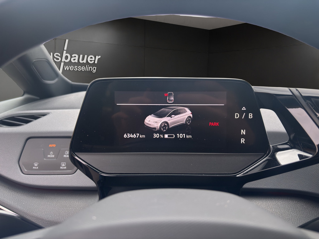 ID.3 Pro Performance Life *NAV,ACC,APPSHZ,LED,KeylessStart*