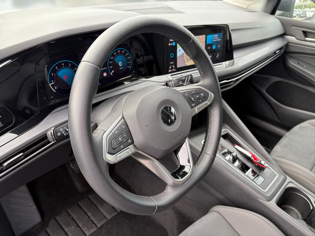 Golf VIII Style eTSI