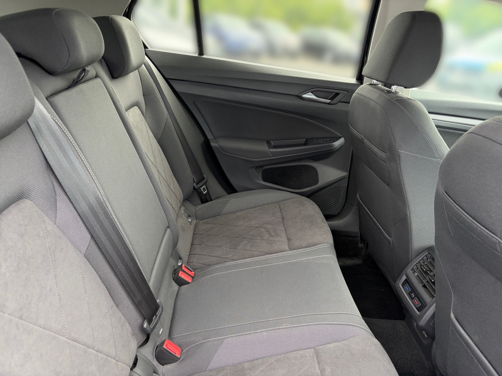 Golf VIII Style eTSI