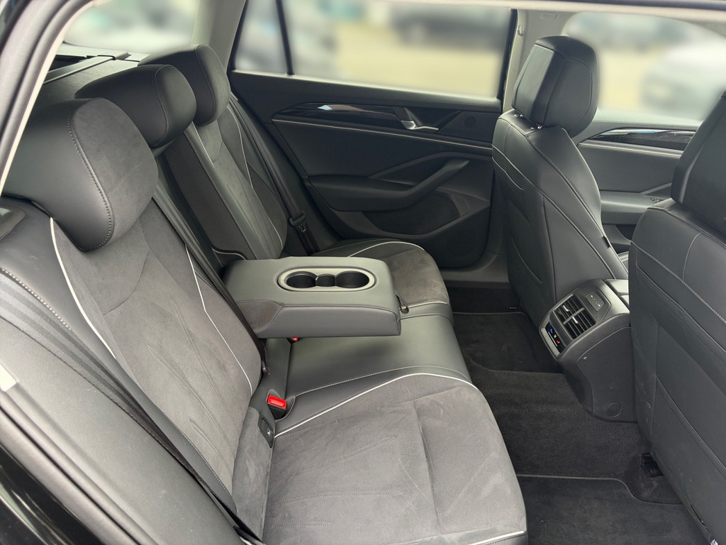 Passat 1.5 eTSI Business *NAV,APP,ACC,3-ZonenKlima,LED,SHZ,Massage,AHK