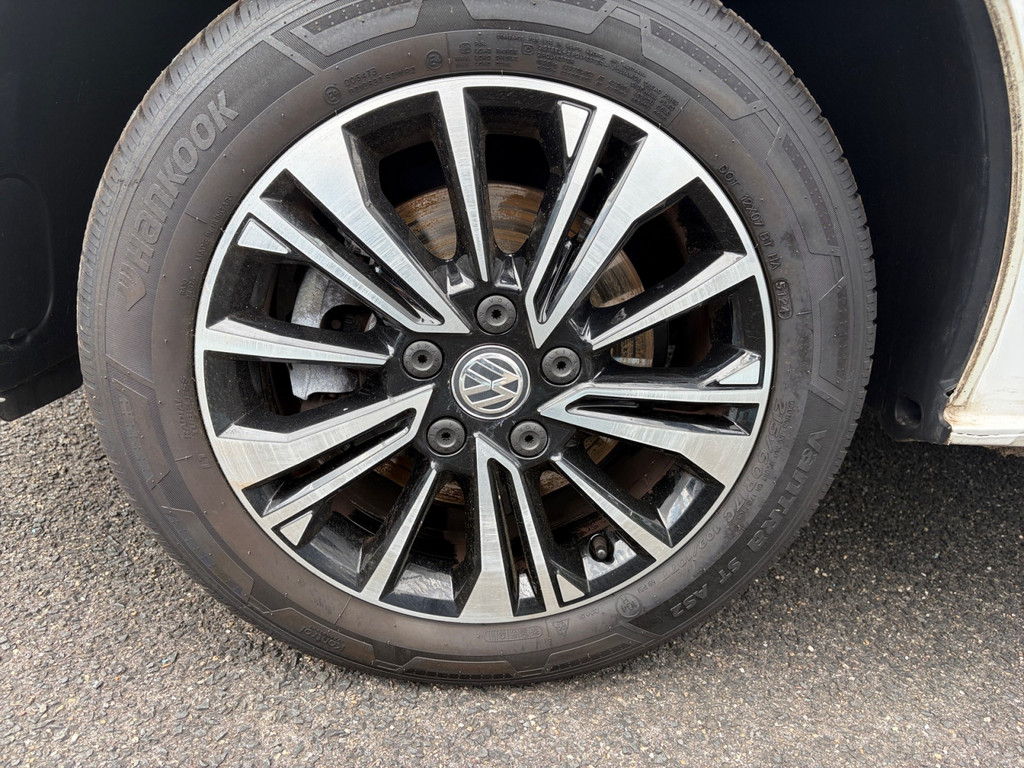 T6.1 Transporter Multivan 2.0 TDI Multivan Generation Six FWD
