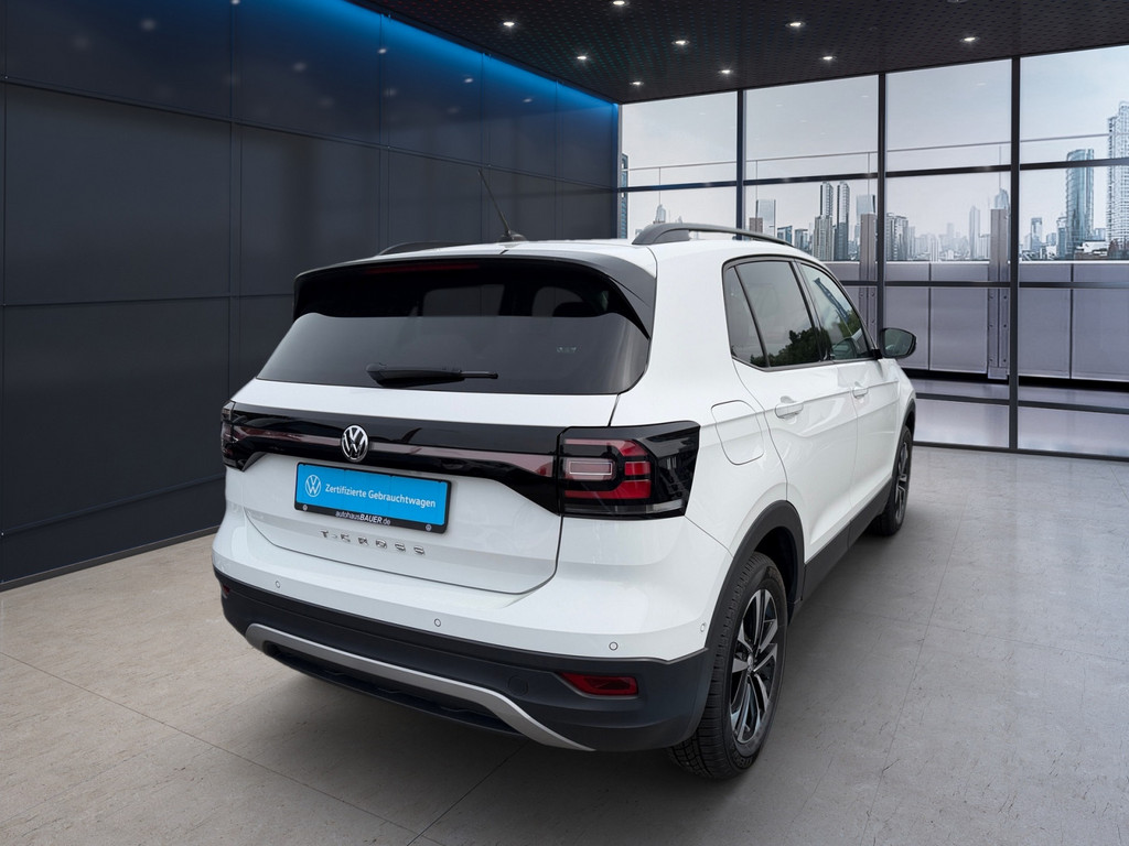 T-Cross United