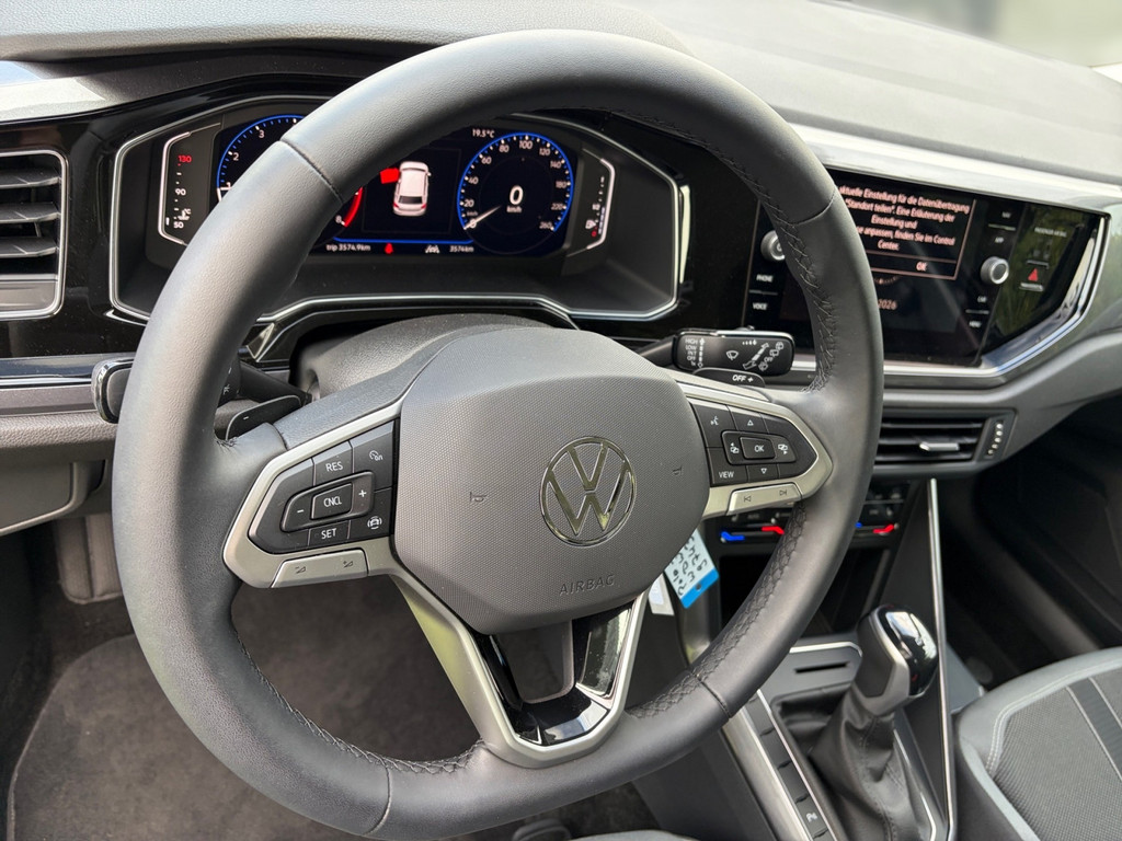 Polo 1.0 TSI Style DSG *NAV,APP,LEDMatrix,Klima2Zonen,SHZ,*