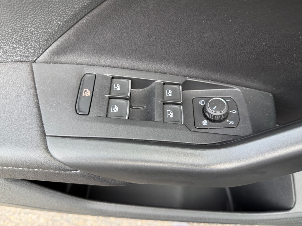 T-Cross 1.0 TSI R-Line