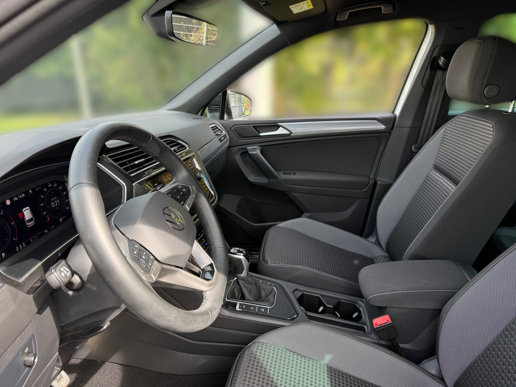 Tiguan 2.0l TDI Life *CargoPaket,HeadUpDis,IQLightMatrixLED,SHZ,APP,3Z