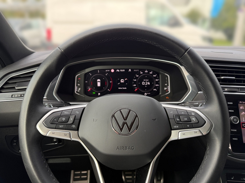 Tiguan 2.0l TDI Life *CargoPaket,HeadUpDis,IQLightMatrixLED,SHZ,APP,3Z